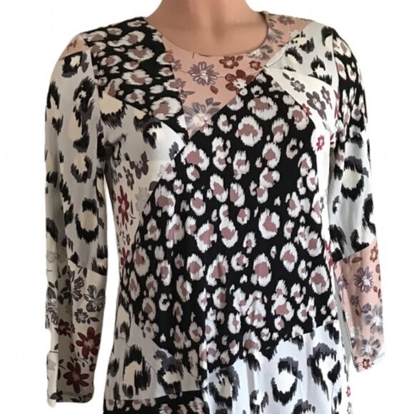 LOGO by Lori Goldstein Rayon 230 3/4 Sleeve Printed Top - Picture 4 of 6